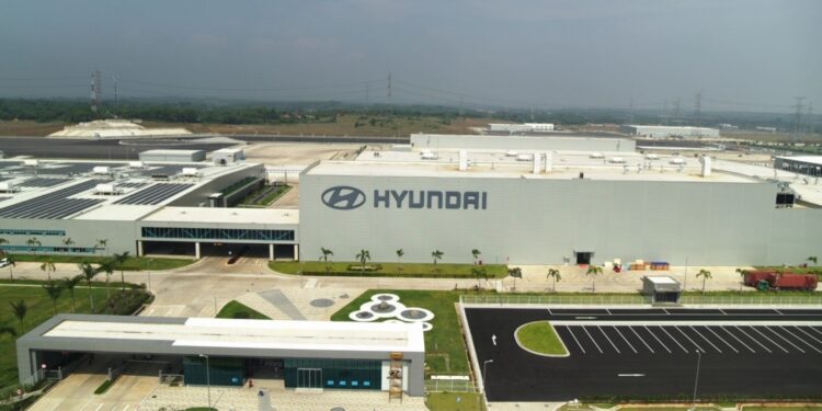 Hyundai Motor Company ile GM Otomotivde Stratejik Ortaklığa İmza Atıyor