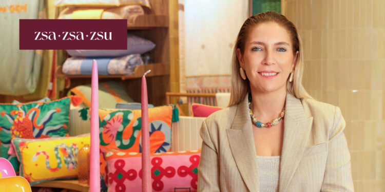 Selda Sakaroğlu Solak Zsa Zsa Zsu’nun Pazarlama Koltuğunda