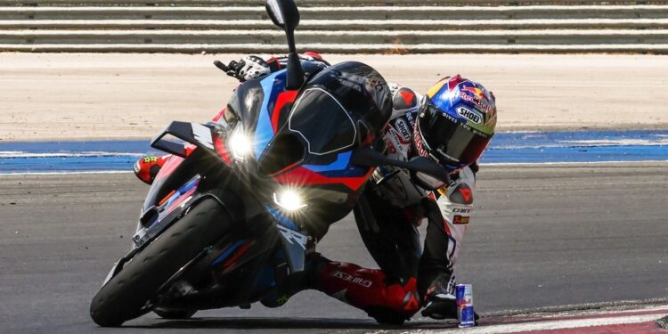 Toprak Razgatlıoğlu Üçüncü Kez Dünya Superbike Şampiyonu!