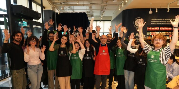 Starbucks Türkiye’de İlk İşaret Dili Konseptli Mağazasını Göztepe’de Açtı