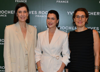 Yves Rocher’nin Anti-Age Global Serisinin Yüzü Şevval Sam Oldu