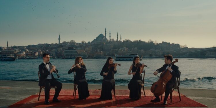 Borusan’dan İstanbul’u Senfoniye Dönüştüren Reklam Filmi