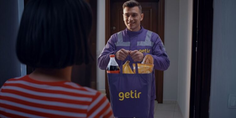 Maçı Bölmeyen Reklam: Getir Taraftarın Arkasında!