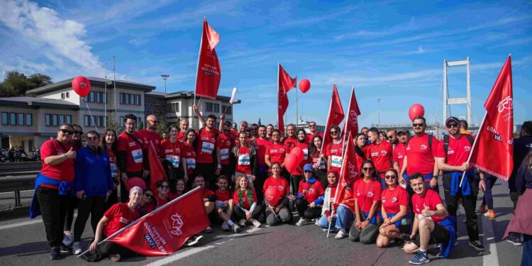 TOG ile İstanbul Maratonu’nda Adımlar Gençlerle Büyüyecek