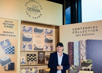 GODIVA, 100. Yılını Ekrem Yalçındağ İmzalı Sanat Koleksiyonuyla Kutluyor