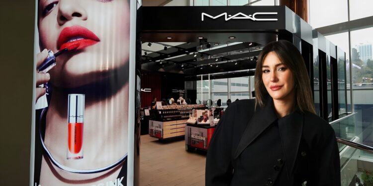 M·A·C Cosmetics Türkiye’nin Yeni Senior Artist’i Selen Kaya Oldu